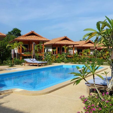 Khao Sok Jasmine Garden Resort - Sha Certified Khao Sok National Park Екстер'єр фото