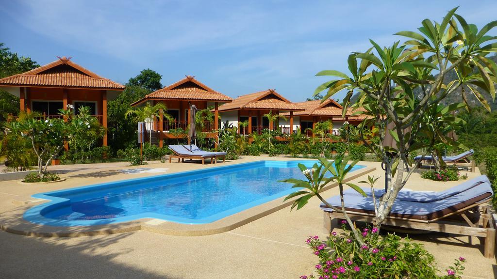 Khao Sok Jasmine Garden Resort - Sha Certified Khao Sok National Park Екстер'єр фото